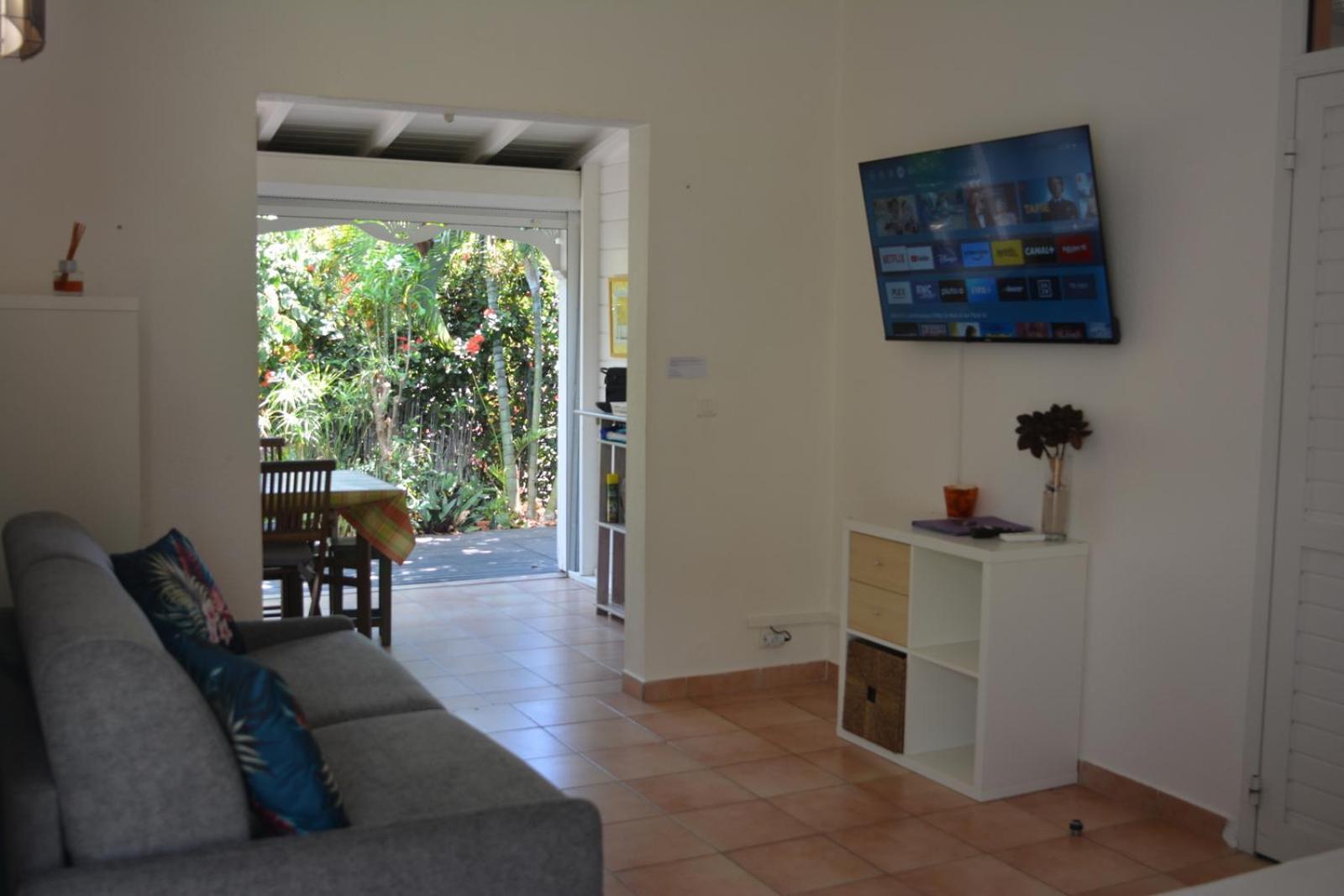 Bungalow La Papaye Bleue Residence Acces Piscine & Plage Saint-Francois  Exterior foto