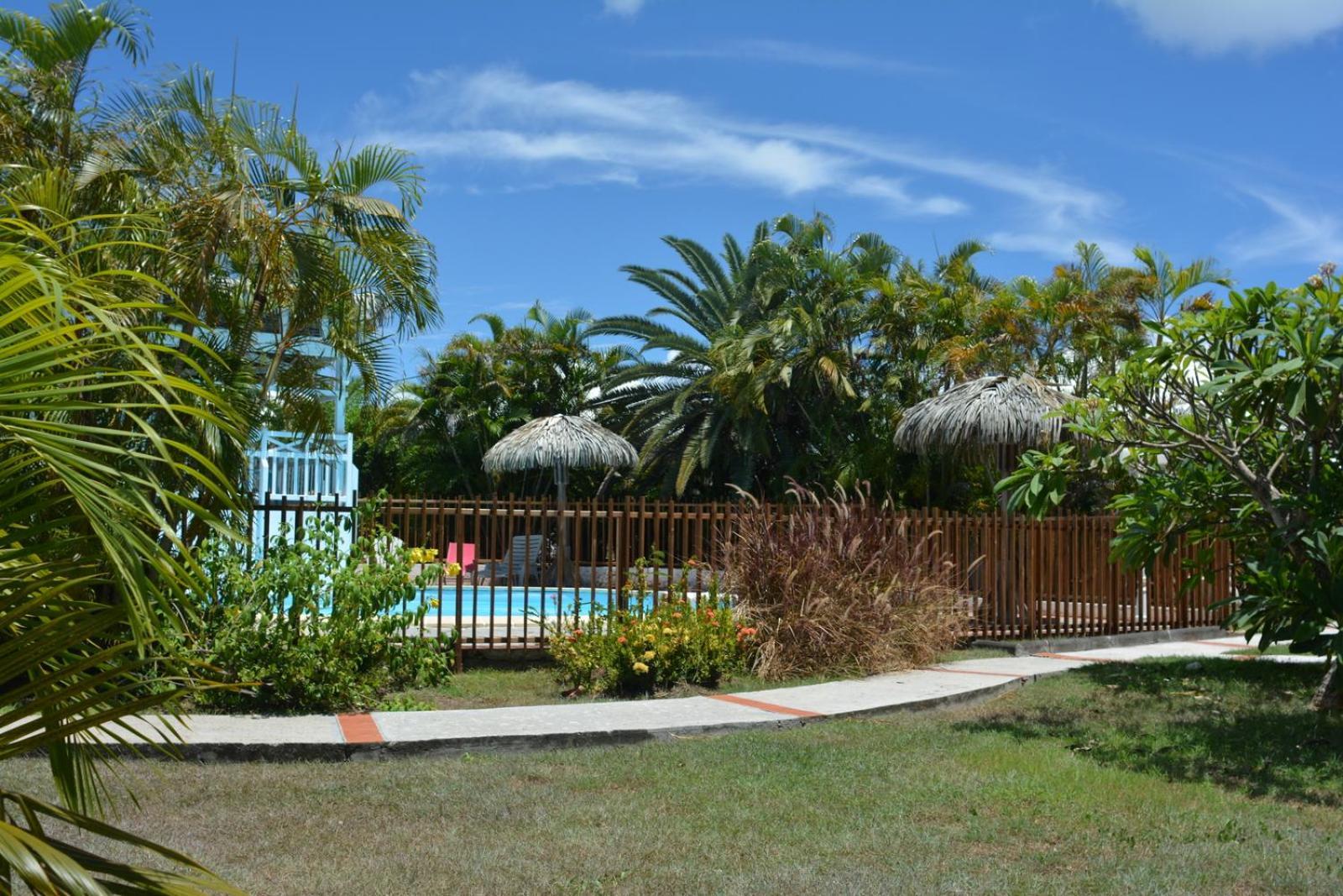 Bungalow La Papaye Bleue Residence Acces Piscine & Plage Saint-Francois  Exterior foto