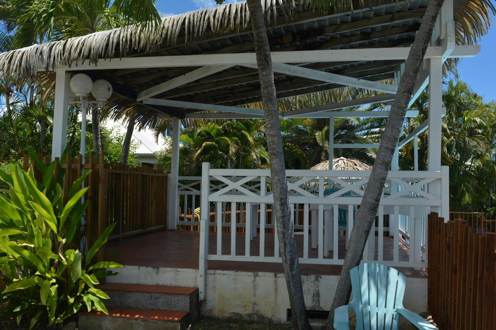 Bungalow La Papaye Bleue Residence Acces Piscine & Plage Saint-Francois  Exterior foto
